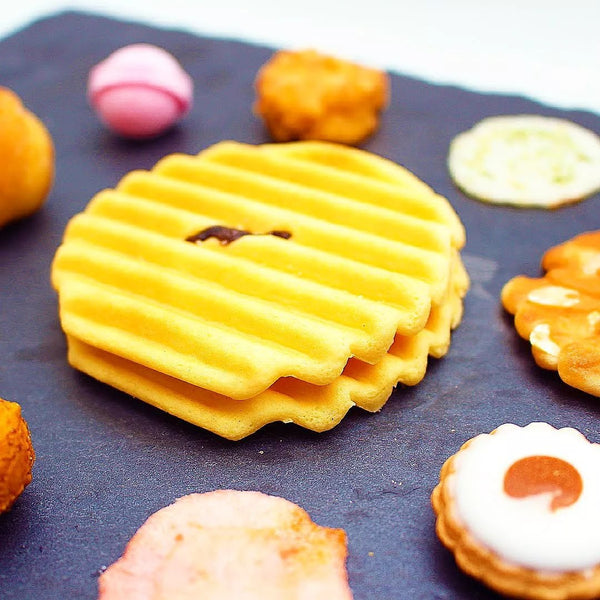 Kyo Kaori Matcha Cream Zig Zag Sandwich Cookie (Pack of 6)