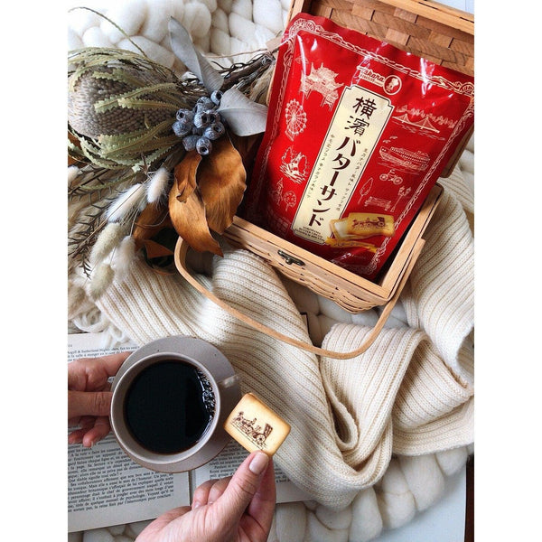 Takara Seika Yokohama Butter Cream Sandwich Biscuits 72g (Pack of 3)