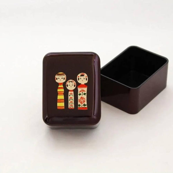 Red Lacquered Small Case Kokeshi Wooden Dolls Design