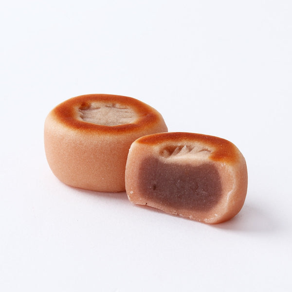 Tanuki Manju Traditional Strawberry-Filled Bite-Sized Cake (Pack of 3)