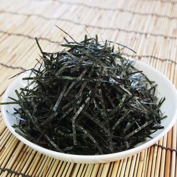 Daihoku-Shredded-Nori-Topping-Kizami-Nori-Seaweed-Sprinkle-12g-2-2024-10-22T00:23:50.532Z.webp