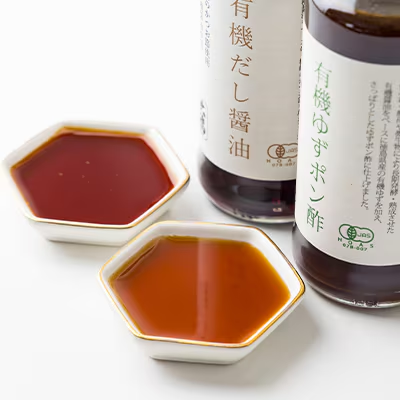 Daitoku-Organic-Dashi-Shoyu-Japanese-Dashi-Soy-Sauce-200ml-2-2024-09-26T02:27:18.242Z.png