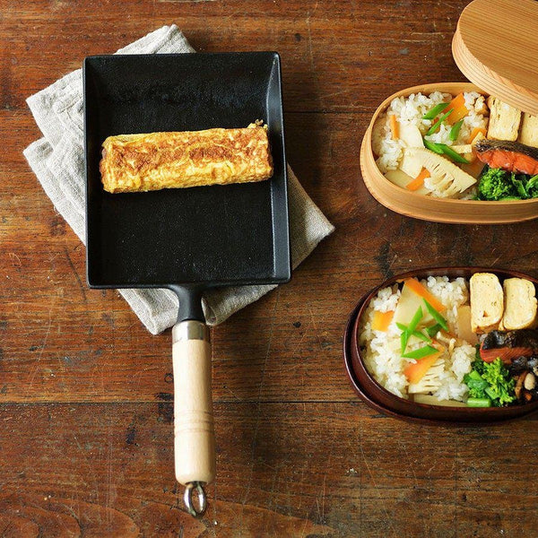 Iwachu-Induction-Nambu-Cast-Iron-Tamagoyaki-Pan-18cm-7-2024-02-03T07:31:44.879Z.jpg